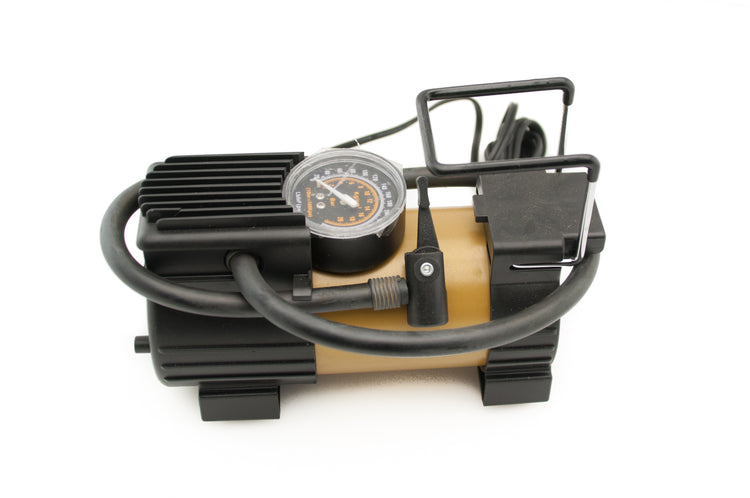 Heavy Duty Tire Air Compressor for Trucks and SUVs